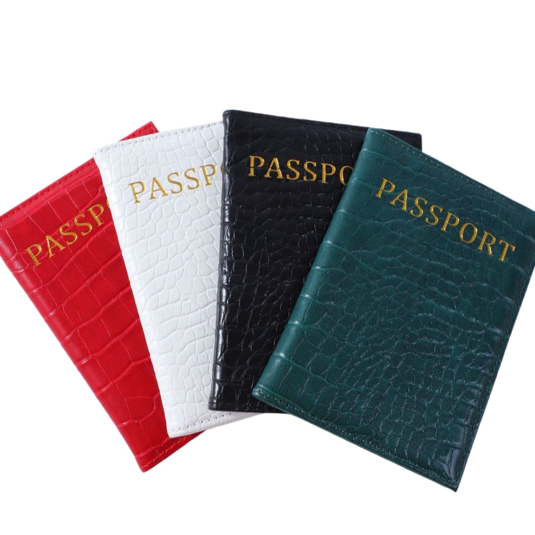 Fashion Crocodile Pattern Pass - Travel Accessories Plane ulasan dan harga
